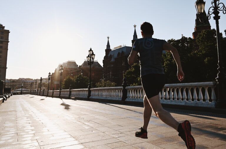 Correre e viaggiare: come fare? I consigli di The Running Club