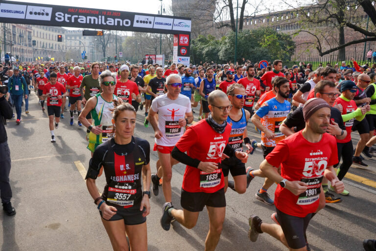 La partenza della Stramilano (foto organizzazione)