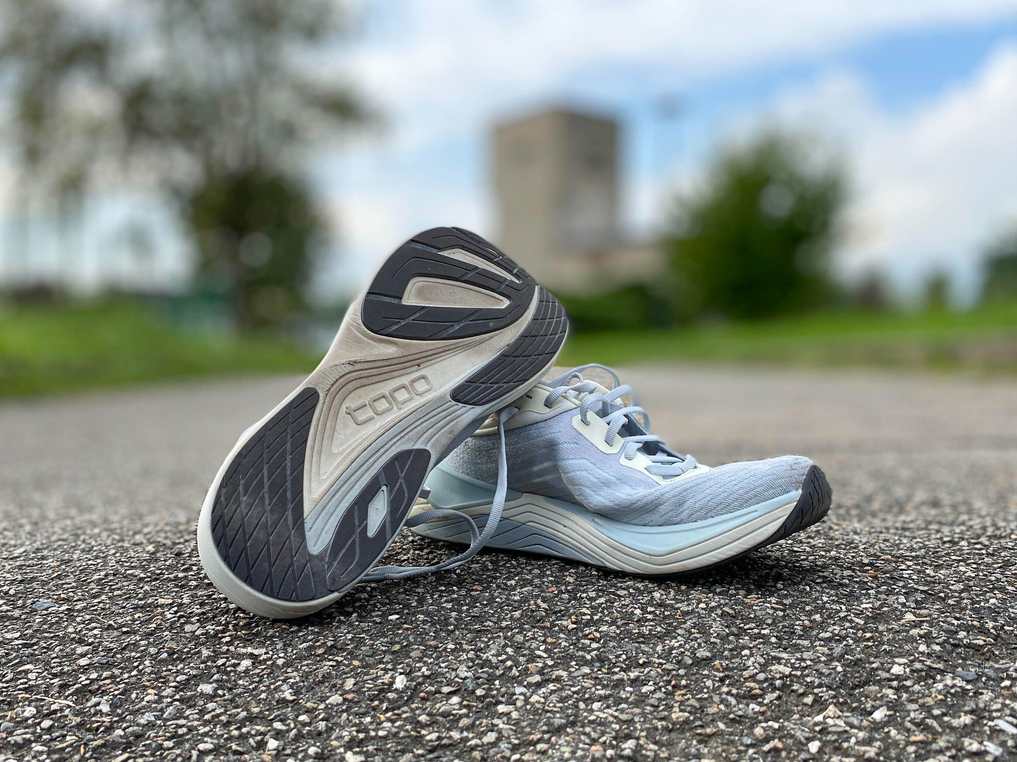 Ultrafly 5, la scarpa stabile di Topo Athletic per una corsa (quasi) al naturale