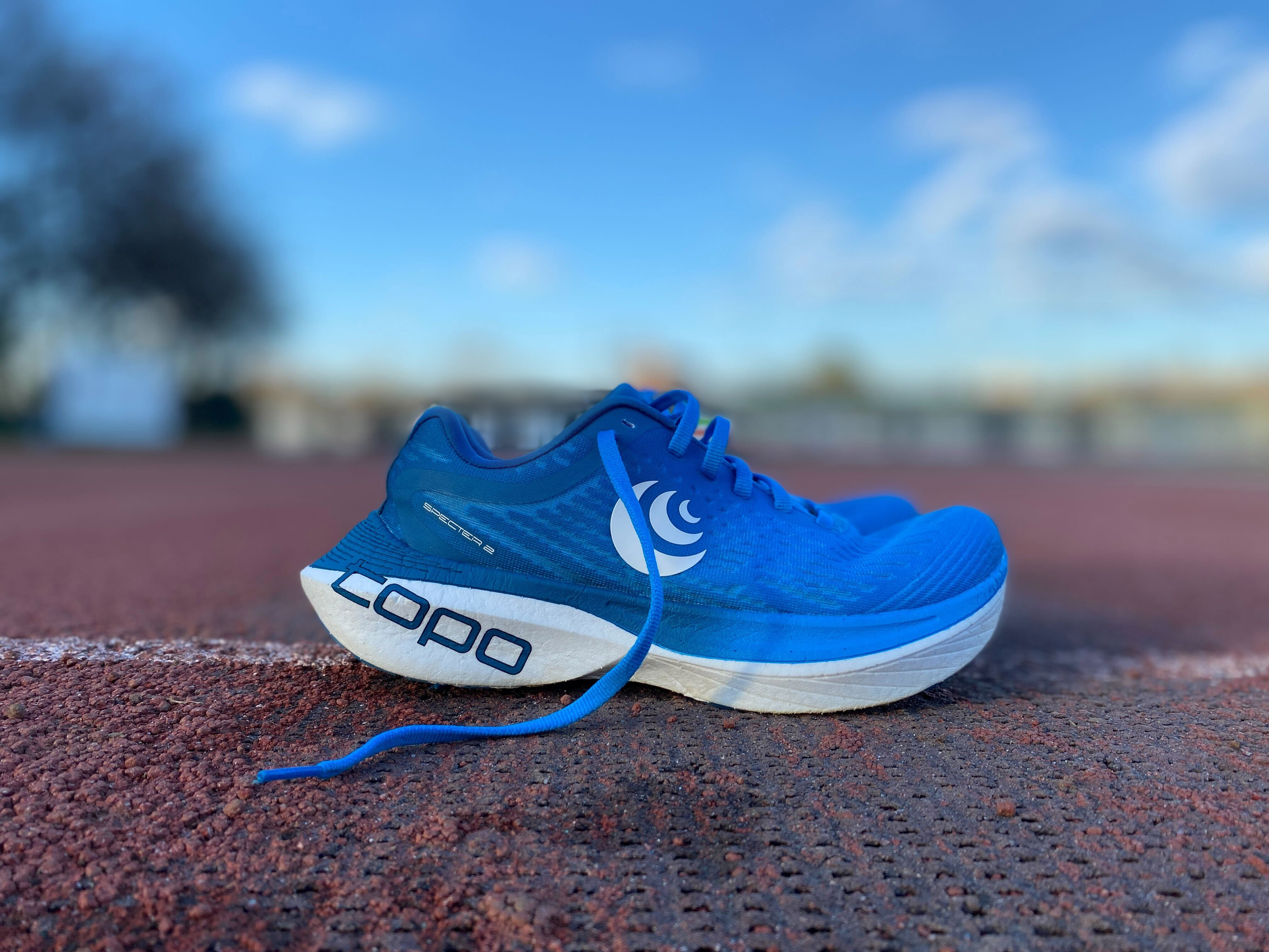 Topo Athletic Specter 2: doppia recensione dell