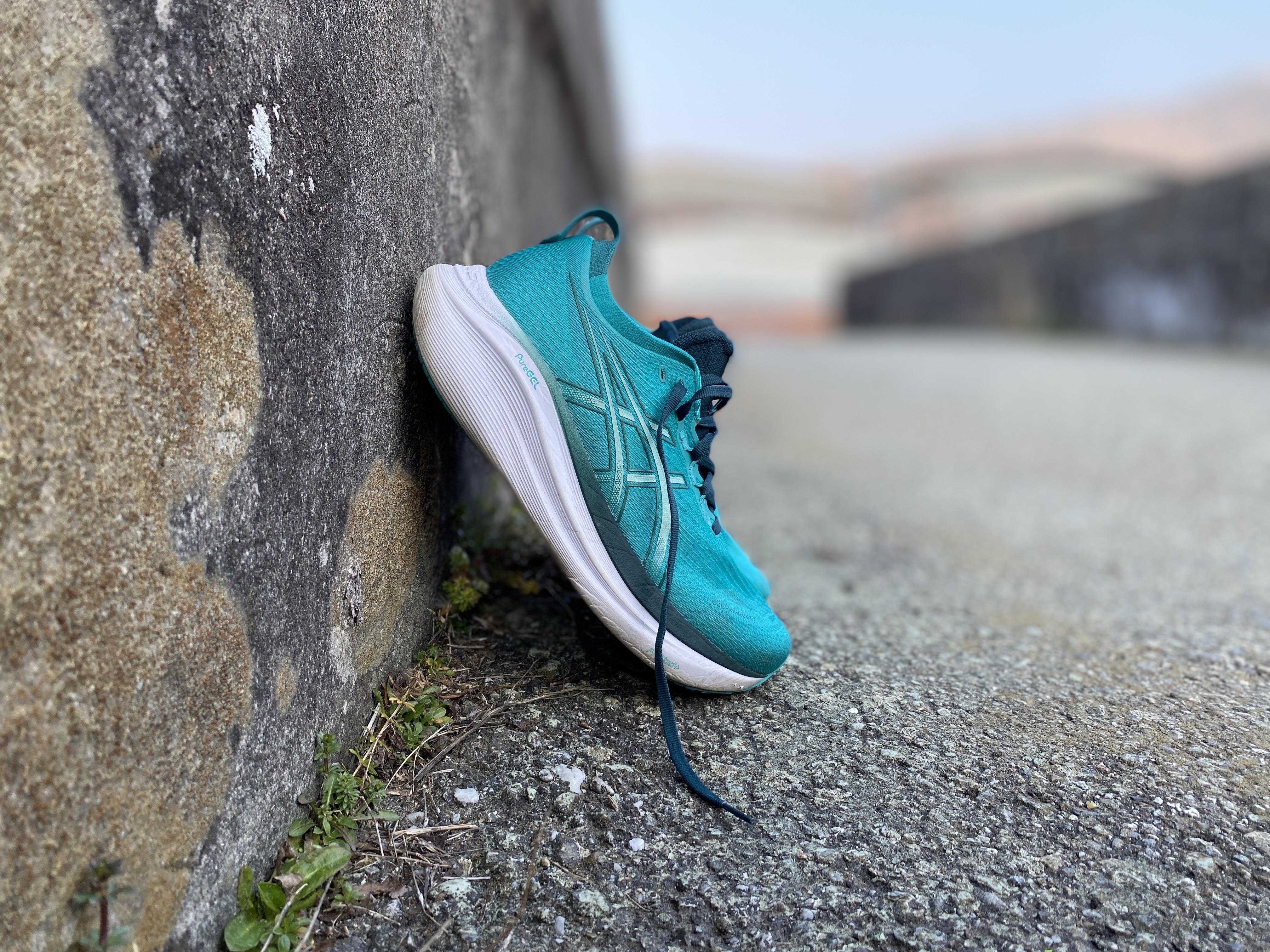 Asics Gel-Nimbus 27, la recensione dopo oltre 400 km di corse