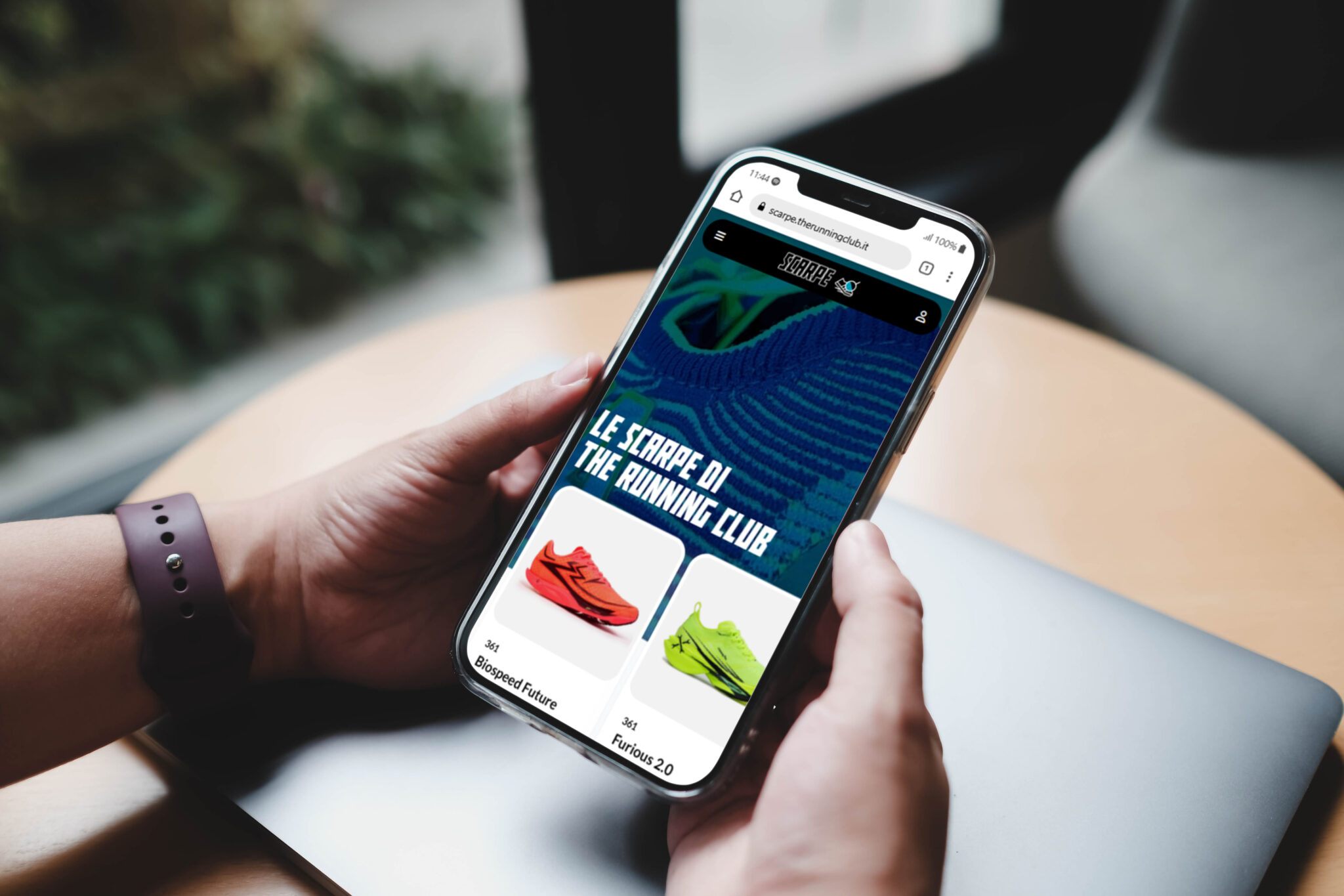 La nuova veste grafica della vetrina "Scarpe" di The Running Club