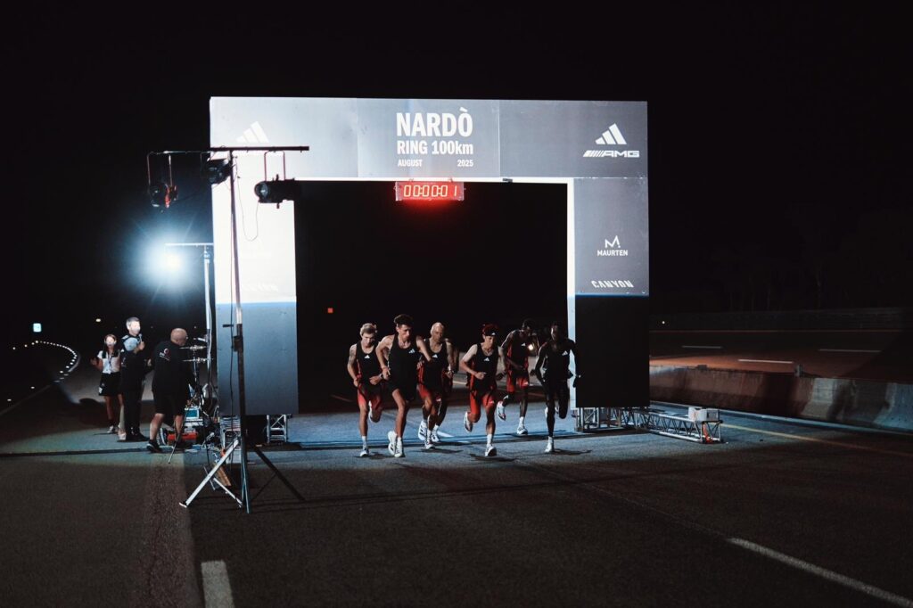La partenza di Chasing 100 (foto Adidas)