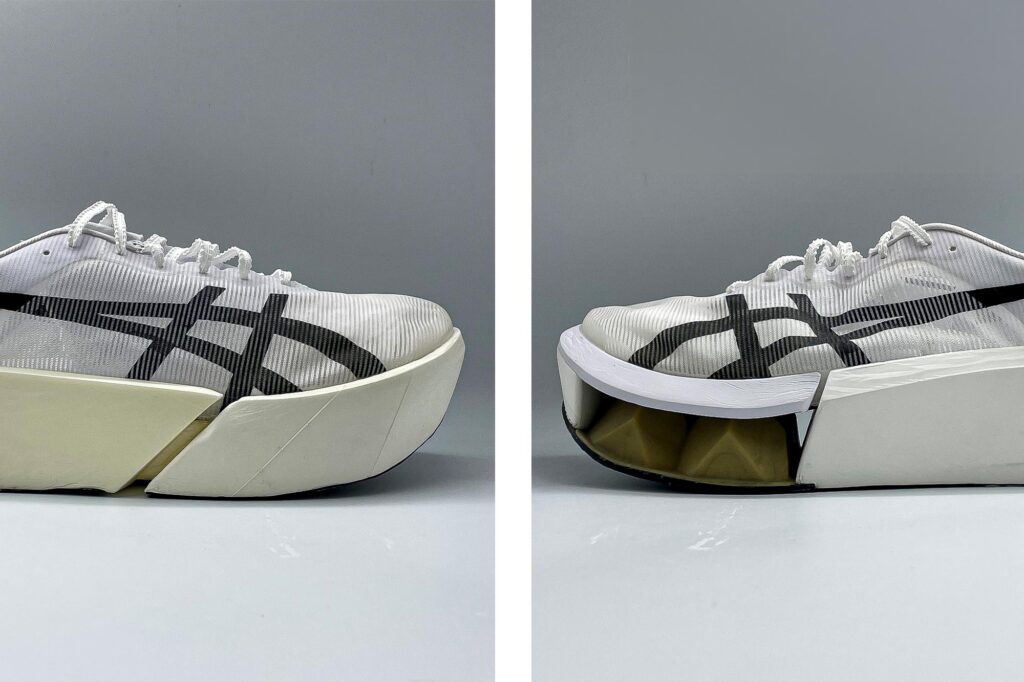 I due nuovi prototipi Asics MX TYPE-A e TYPE-B (foto World Athletics)