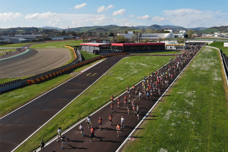 La Mezza Maratona d'Italia nel circuito di Fiorano (foto organizzazione)