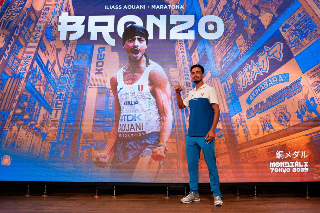 Iliass Aouani alla Festa di Casa Atletica Italiana dopo i Mondiali (foto Cherubini/Fidal)