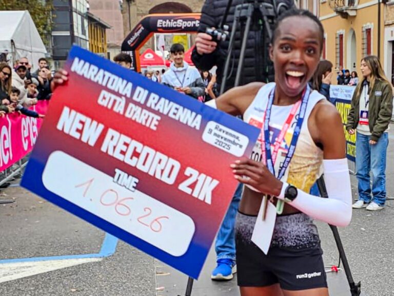 Maratona di Ravenna ha la mezza più veloce d’Italia Caroline Makandi Gitonga con il nuovo primato femminile assoluto di mezza in gare organizzate in Italia (foto Maratona di Ravenna)