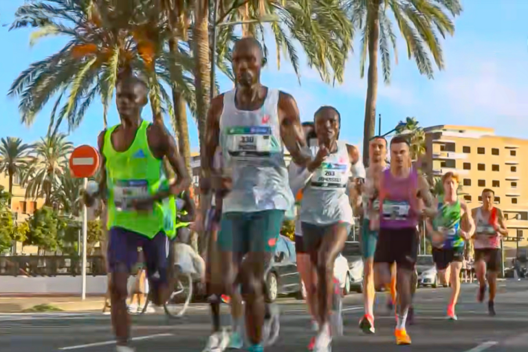 Pacing maschile alla Maratona di Valencia (foto YT video)