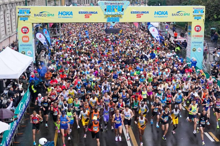 Stramilano 2026: sold out con 10.000 iscritti alla mezza maratona Foto Stramilano