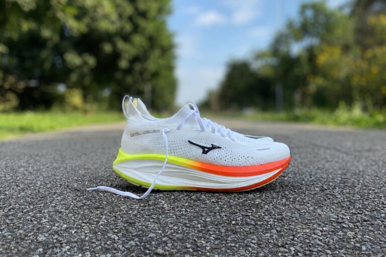 Recensione Mizuno Neo Vista 3: la super trainer per le distanze più lunghe La nuova Mizuno Neo Vista 3