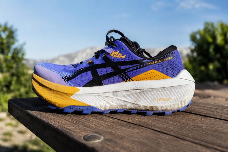 Recensione Asics Trabuco Max 5: il piacere di correre a lungo sui sentieri La nuova Asics Trabuco Max 5 (immagine TRC)