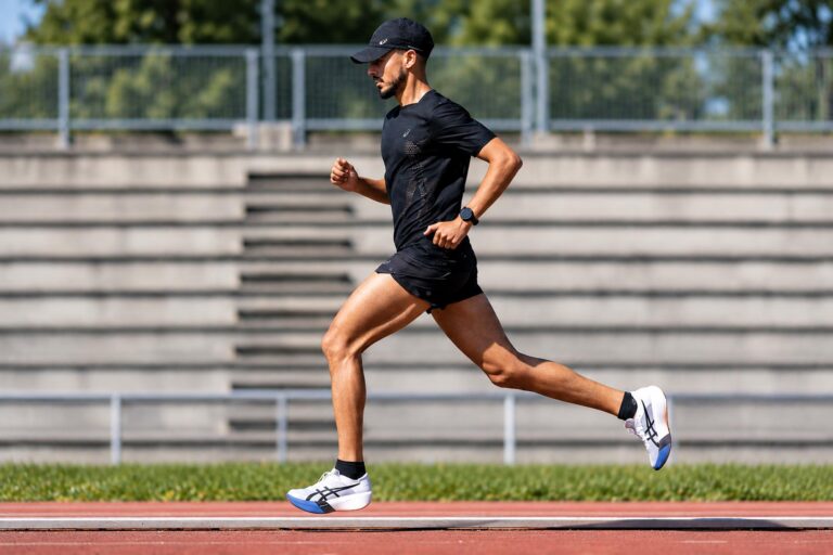 Iliass Aouani rinuncia alla Maratona di New York: niente sfida italiana con Crippa Immagine originale IG Iliass Aouani