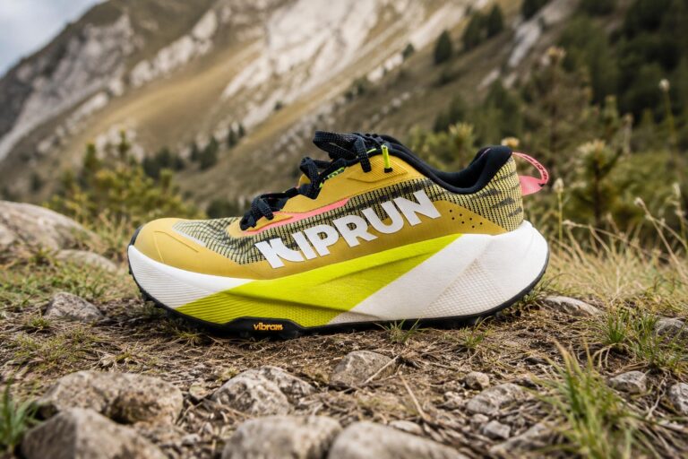 Recensione Kiprun Kipsummit Max: comfort e protezione per chi ama macinare chilometri sui sentieri Kiprun Kipsummit Max (immagine TRC)