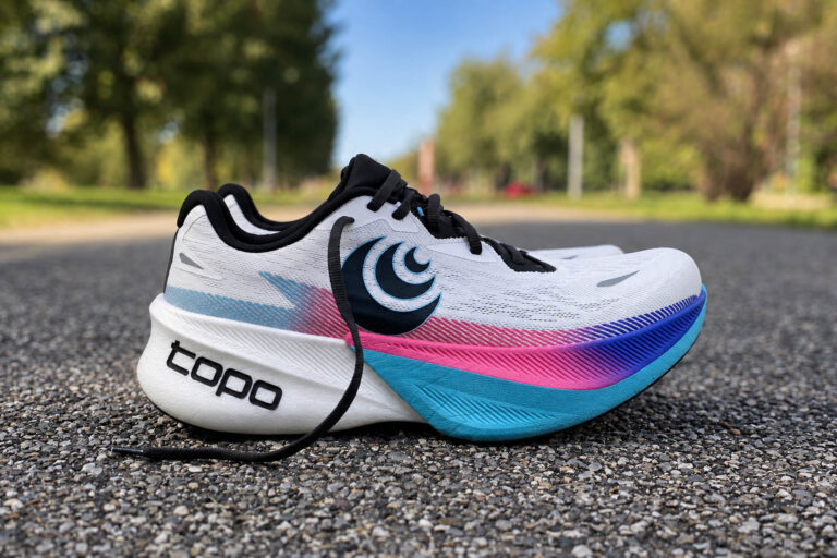 Recensione Topo Athletic Specter 3: dall’allenamento alla gara, tutta la spinta dell’A-TPU La nuova Topo Athletic Specter 3 (immagine TRC)
