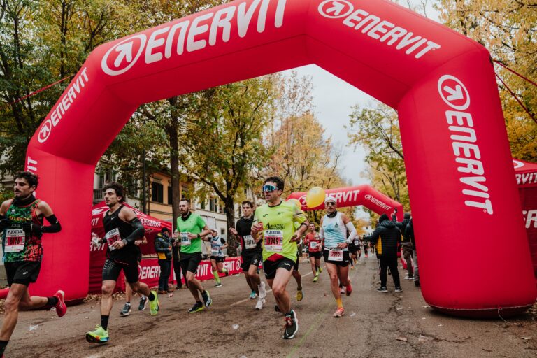 Maratona, nutrizione e integrazione: come prepararsi ai 42K e recuperare al meglio Immagine Valentina Celeste