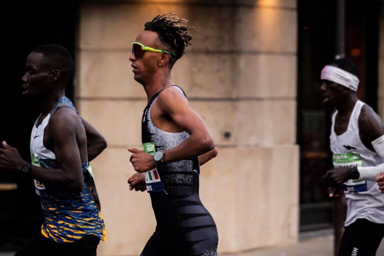 Yeman Crippa a New York, il sogno della maratona più famosa del mondo: “Voglio giocarmi tutte le carte” Yeman Crippa (immagine Amazfit)